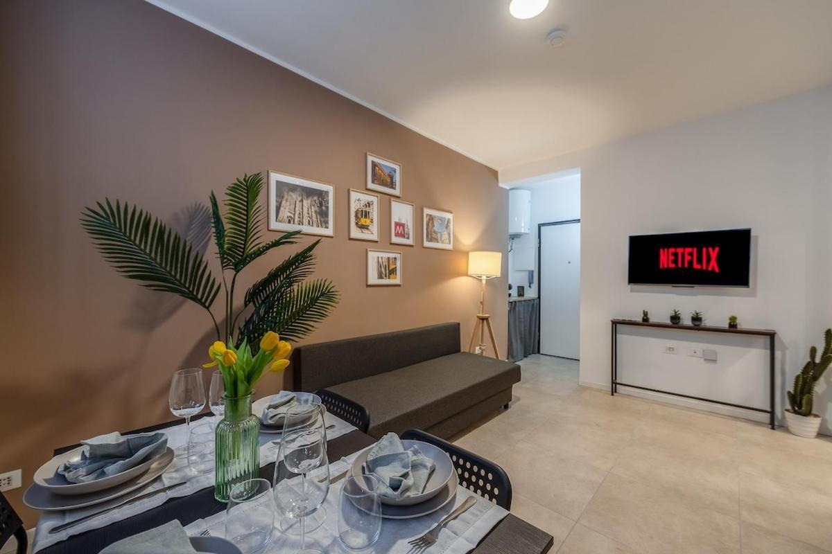 Authentic Private Flat 2 Min From Navigli Daire Milano Dış mekan fotoğraf