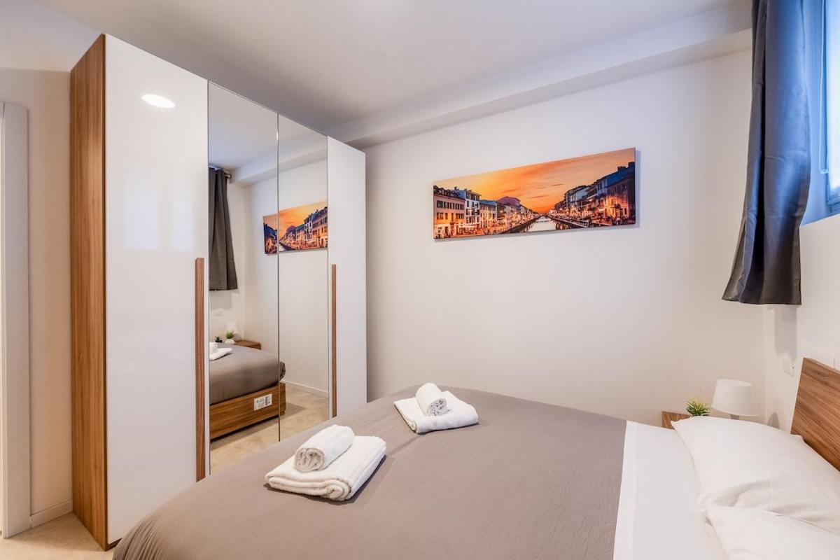 Authentic Private Flat 2 Min From Navigli Daire Milano Dış mekan fotoğraf